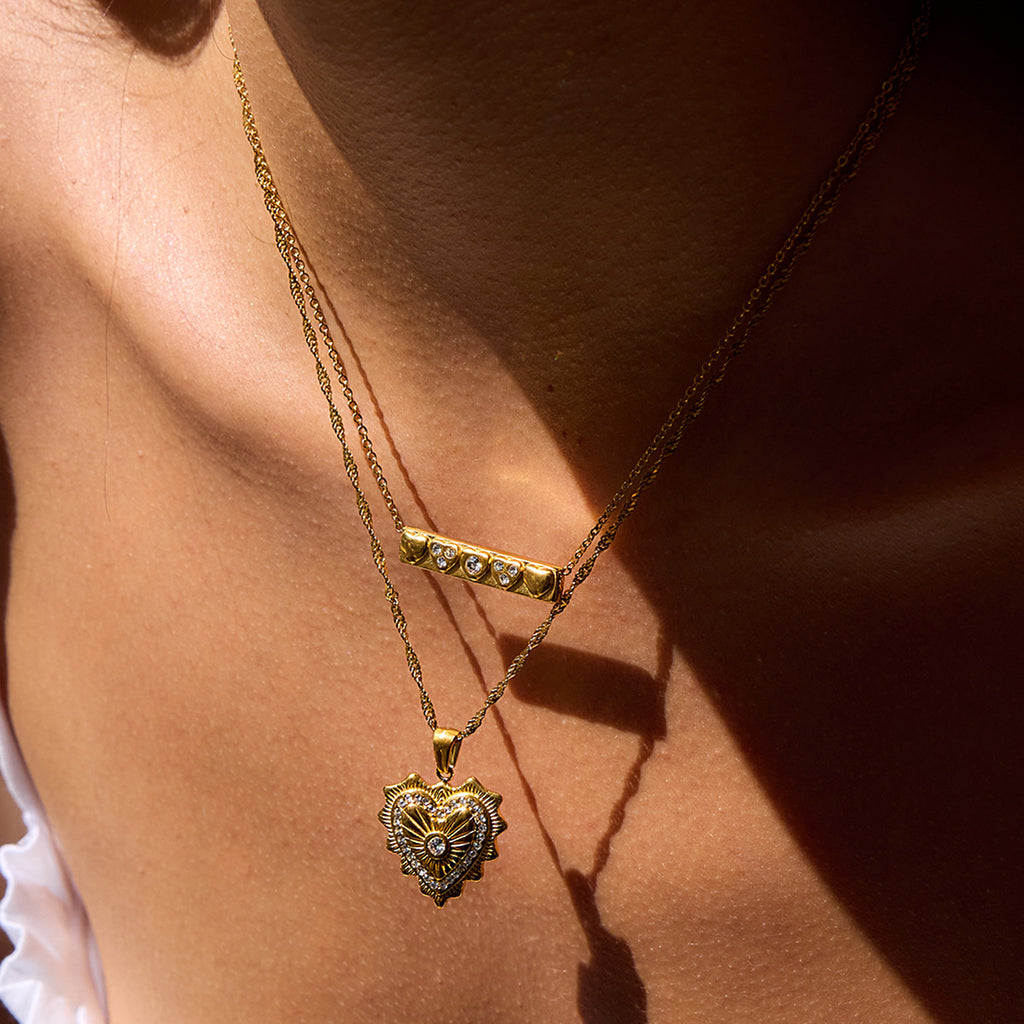 Gold Double-Layer Heart Rhinestone Necklace - Retro Romantic Pendants | Glossy Gold Daily/Brunch/Date Neck Jewelry for Women