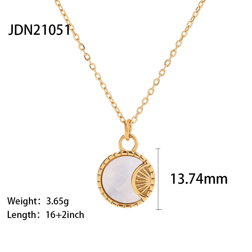 18K Gold-Plated Celestial & Heart Pendant Necklaces Set | Mother-of-Pearl & Crystal-Accented Retro Mystic Jewelry | INS-Style Layered Dainty Necklaces for Women | Versatile Daily Wear & Party Layering Accessories