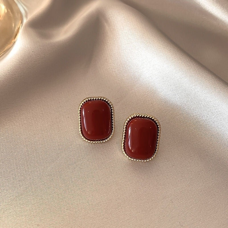 18k Gold Tone Pearl Red Ear Clip Set - Flower/Heart/Geometric Designs | INS-Style No-Piercing Daily/Brunch Accessories for Women