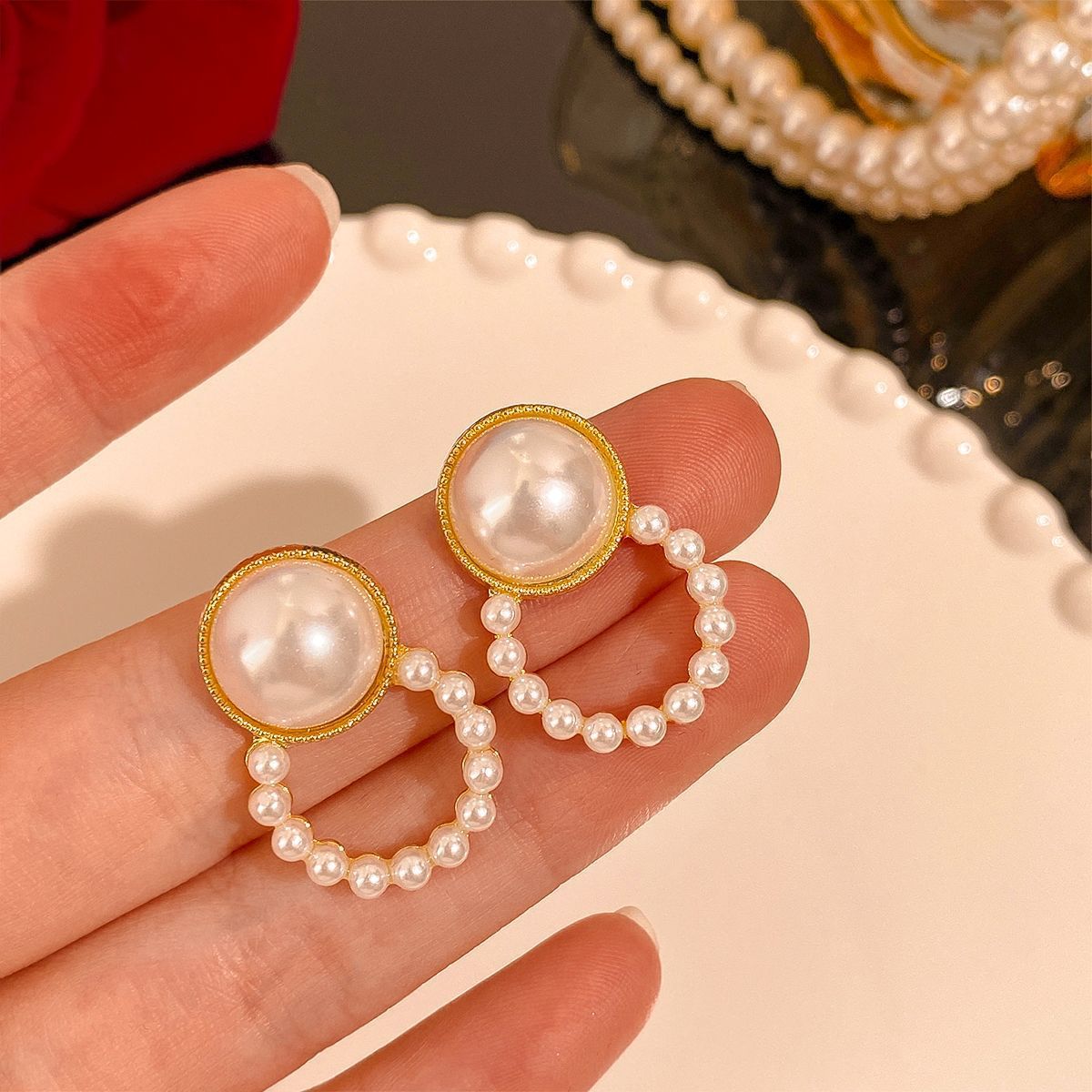 18k Gold Tone Pearl Red Ear Clip Set - Flower/Heart/Geometric Designs | INS-Style No-Piercing Daily/Brunch Accessories for Women