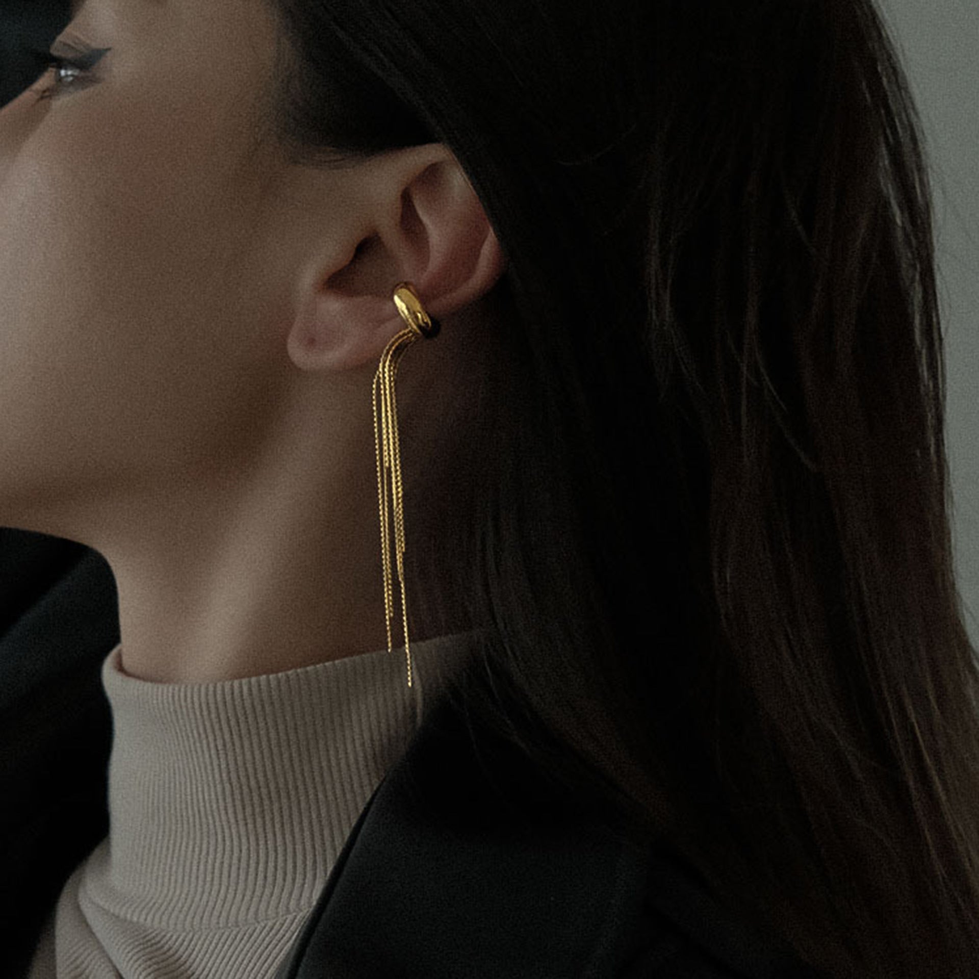 Gold Long Chain Tassel Ear Cuff Earrings - Single-Side Dangle Design | Modern Elegant Statement Jewelry for Women (Party/Daily/Formal Wear)