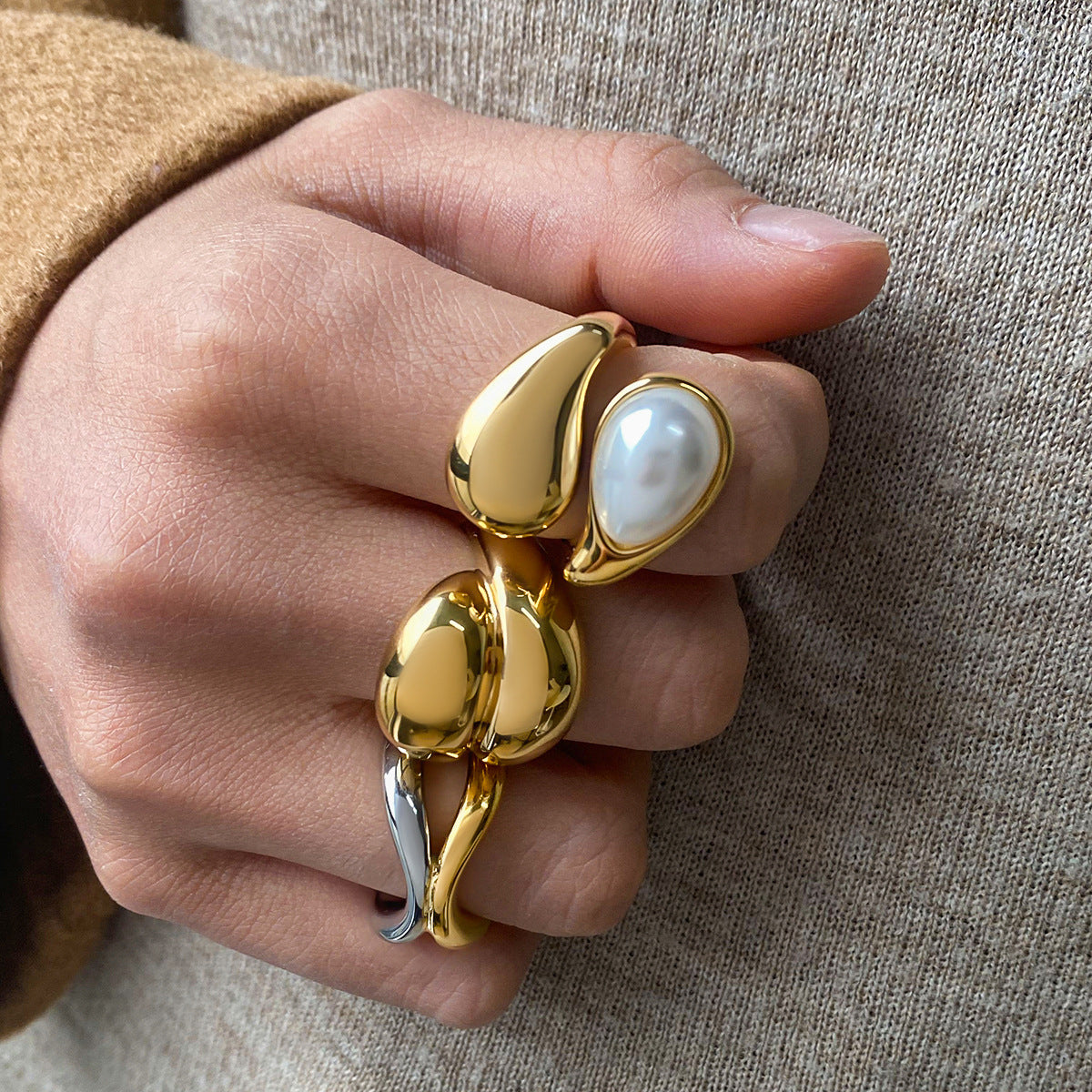Artistic Gold Statement Ring Set - Abstract Sculptural & Pearl-Embellished Rings for Avant-Garde Women's Fashion